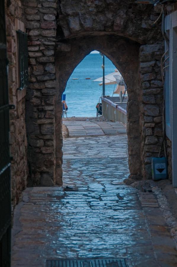Hotel Astoria Budva Luaran gambar