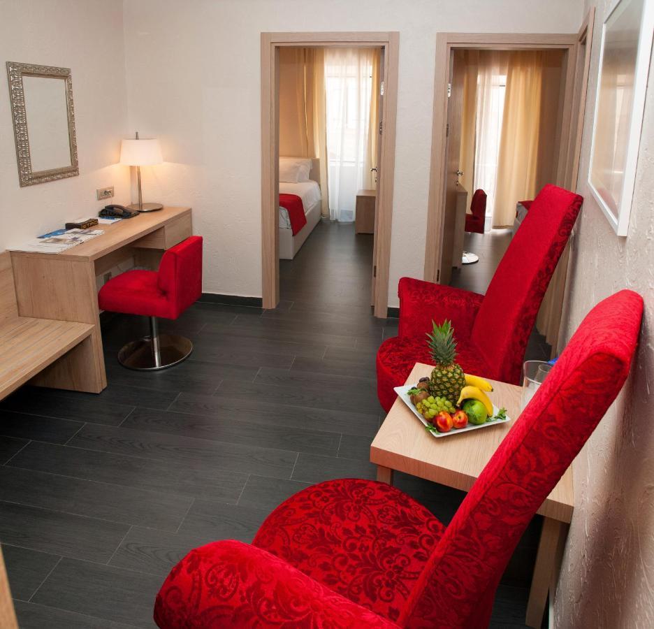Hotel Astoria Budva Luaran gambar