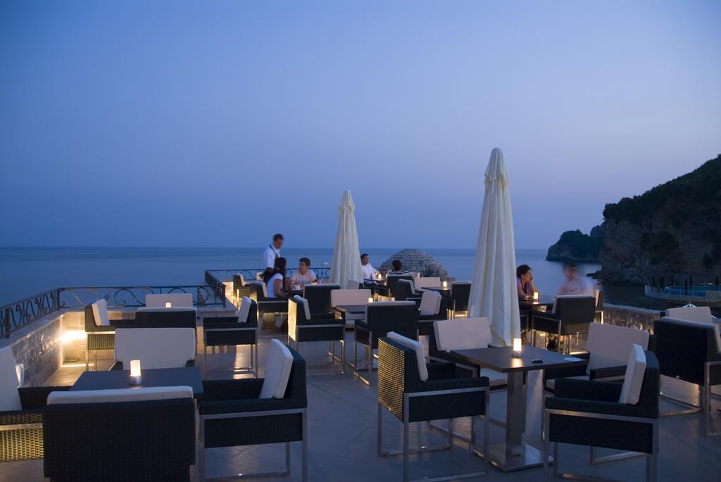Hotel Astoria Budva Luaran gambar