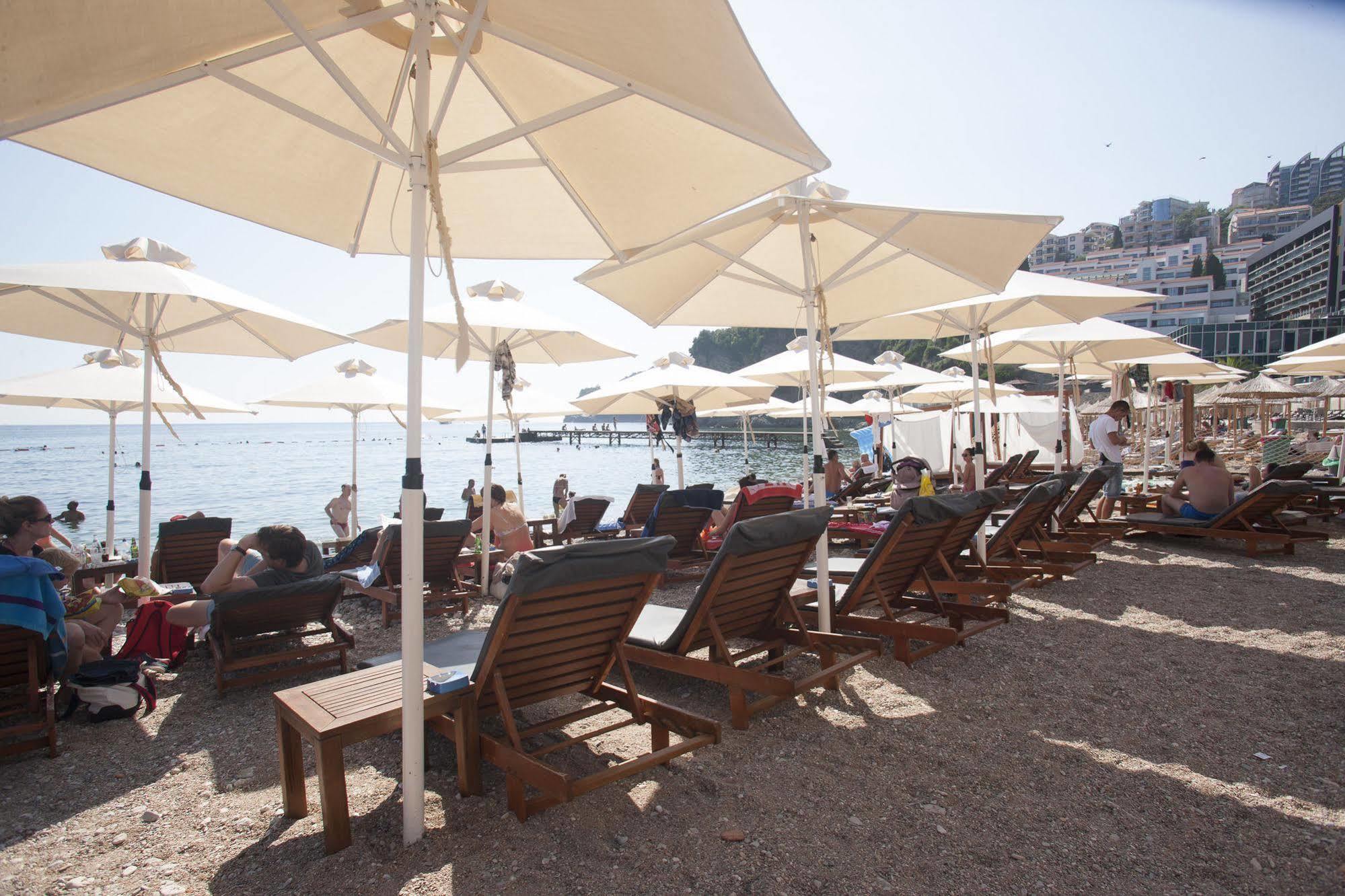 Hotel Astoria Budva Luaran gambar