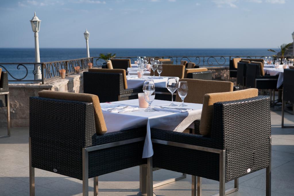 Hotel Astoria Budva Luaran gambar